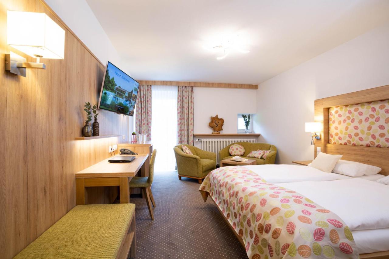 Chrysantihof 4*
