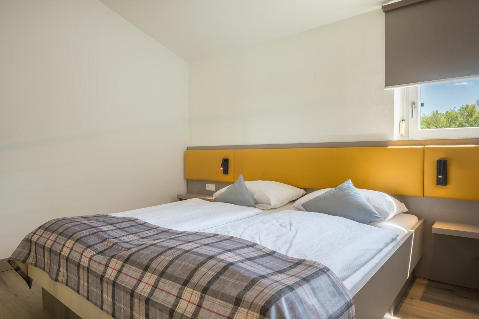 Chrysantihof 4*