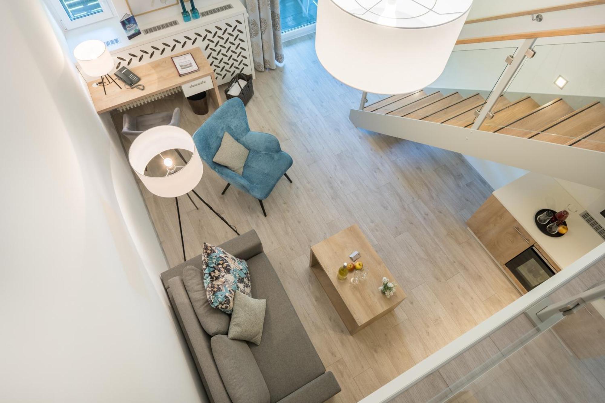 Chrysantihof 4*
